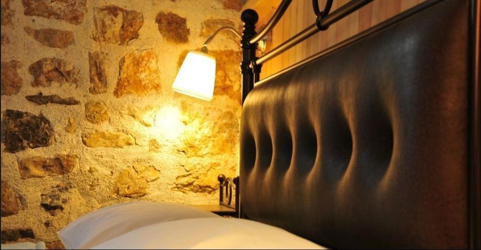 Hotel Platanos In The Castle Ioánina Habitación foto